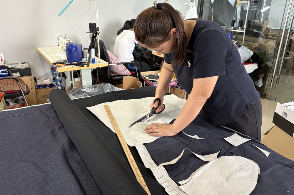04. Sample Fabric Cutting